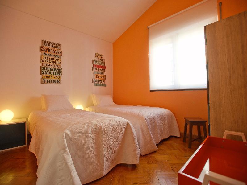 Carcavelos Surf House Bagian luar foto